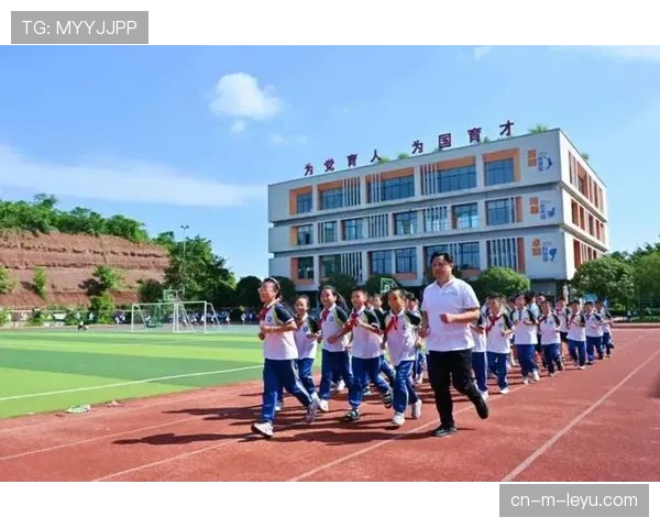 黄志刚十年执教回顾 深耕狼崽精神铸就二师附中体育辉煌